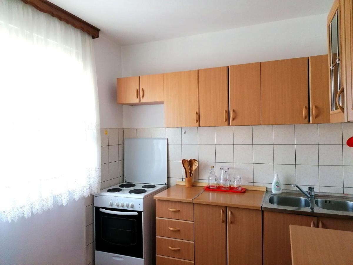 טרביניה Apartman Park מראה חיצוני תמונה