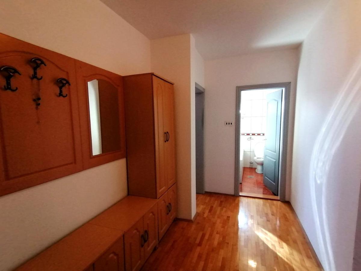 טרביניה Apartman Park מראה חיצוני תמונה